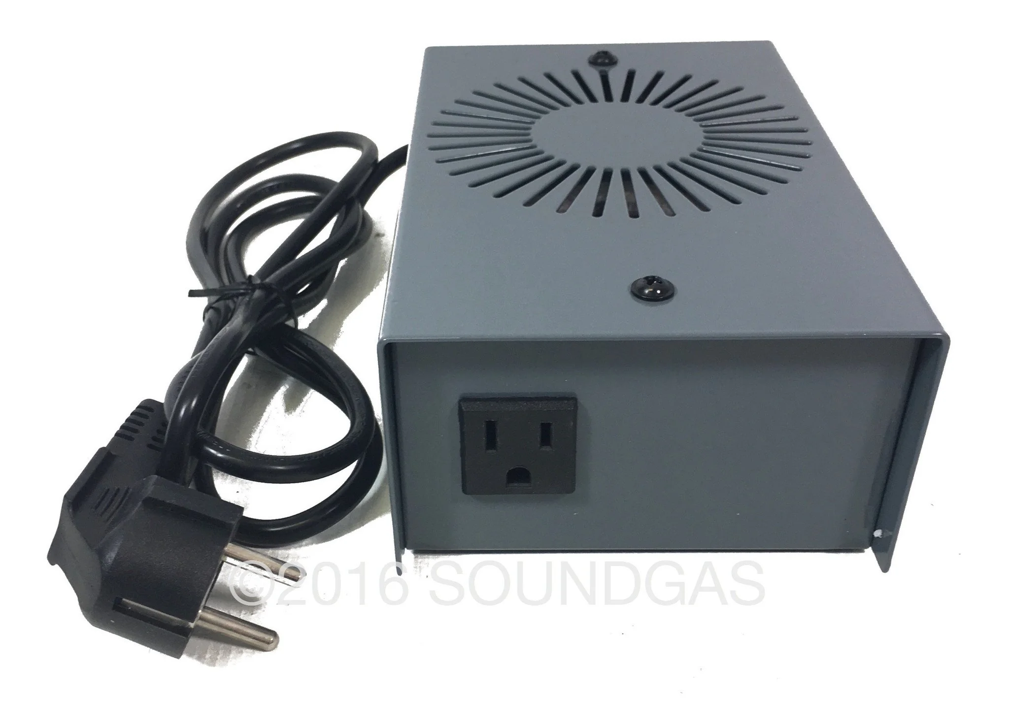 Step-Down Transformer 240v to 100v (for Japanese gear) - Image 4